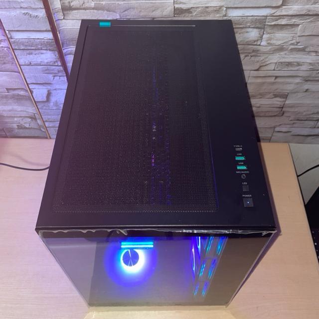 yVifXNgbvPCzRyzen7 7800X3D RT9070XT 32GB SSD1TB 850W