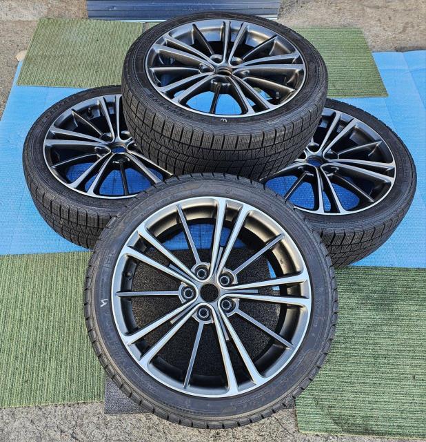 トヨタ 86 純正/スバル BRZ 純正 17インチホイール7J  ET48 pcd100 5穴スタッドレスタイヤ付き4本セット < 自動車/バイク トヨタ 86 純正/スバル BRZ 純正 17インチホイール7J  ET48 pcd100 5穴スタッドレスタイヤ付き4本セット < 自動車/バイク