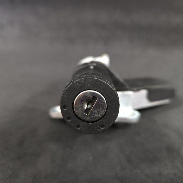 HONDA DIO TODAY キーシリンダーセット AF61 AF62 ディオ トゥデ < 自動車/バイク HONDA DIO TODAY キーシリンダーセット AF61 AF62 ディオ トゥデ < 自動車/バイク