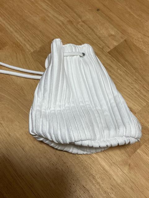 未使用 ディオール ノベルティ ポーチ コスメ < ブランド 未使用 ディオール ノベルティ ポーチ コスメ < ブランドの