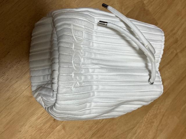 未使用 ディオール ノベルティ ポーチ コスメ < ブランド 未使用 ディオール ノベルティ ポーチ コスメ < ブランドの