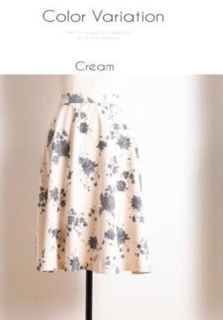 新品 サーキュラースカート tocco closet Collection < 女性ファッション  新品 サーキュラースカート tocco closet Collection < 女性ファッションの