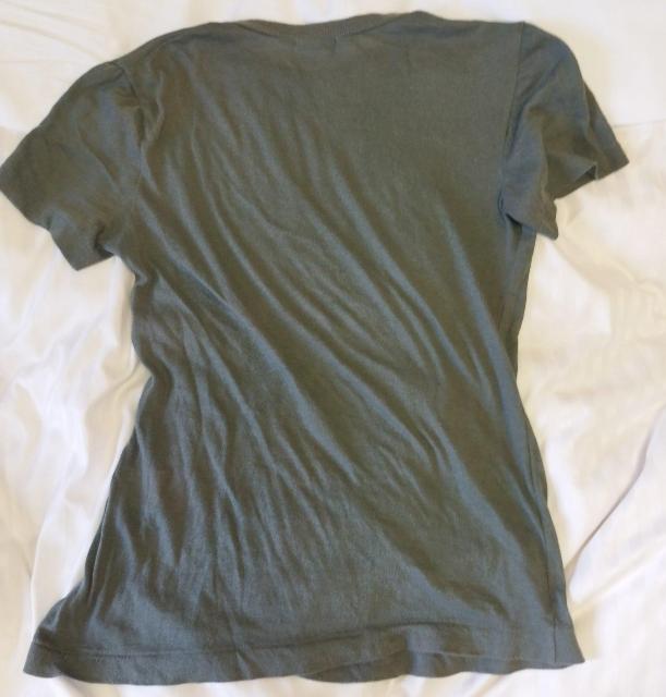 ZUCCA カーキー ダークオリーブグリーン ジャストフィットTシャツ 難有り < ブランド  ZUCCA カーキー ダークオリーブグリーン ジャストフィットTシャツ 難有り < ブランドの