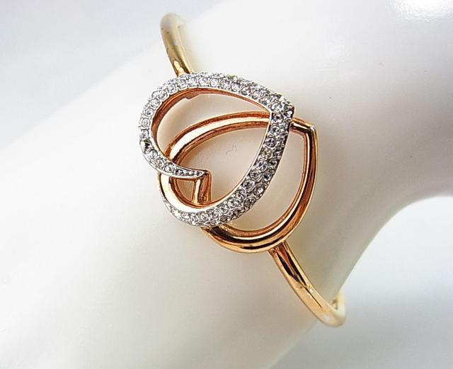 500円スタ★正規品少し訳有 SWAROVSKI スワロフスキー クリスタルブレスレット < ブランド  500円スタ★正規品少し訳有 SWAROVSKI スワロフスキー クリスタルブレスレット < ブランドの