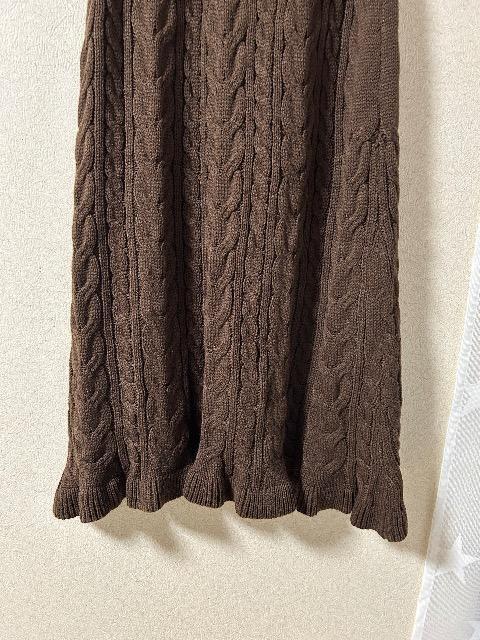 新品タグ付きas know as★サンプルケーブル編み裏地付きニットスカート < ブランド 新品タグ付きas know as★サンプルケーブル編み裏地付きニットスカート < ブランドの