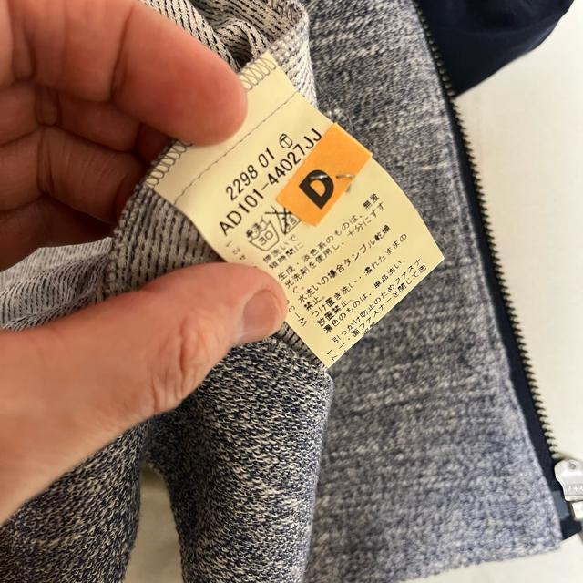 yREFLECT / tNgz  u]EWPbg / 9  uh 