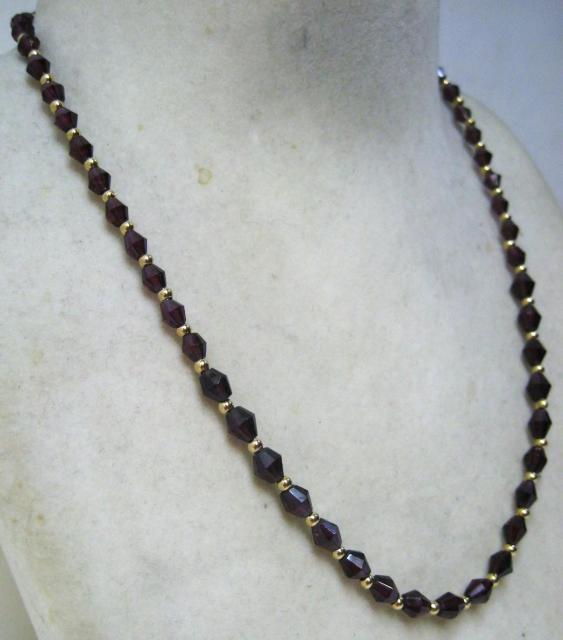 K18 18金 ネックレス アメシスト 57ヶ付 18金の丸玉入 40cm < 女性アクセサリー/時計 K18 18金 ネックレス アメシスト 57ヶ付 18金の丸玉入 40cm < 女性アクセサリー/時計の