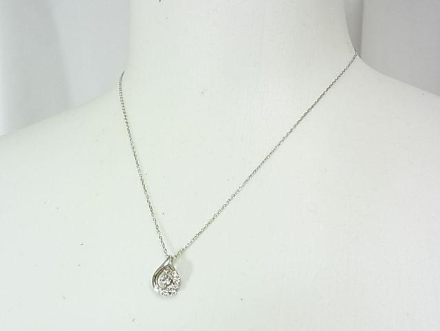 500円スタ★正規品 CANAL 4℃カナルヨンドシーCZジルコニア×SILVER製ネックレス/スウィングデザイン < ブランド 500円スタ★正規品 CANAL 4℃カナルヨンドシーCZジルコニア×SILVER製ネックレス/スウィングデザイン < ブランドの