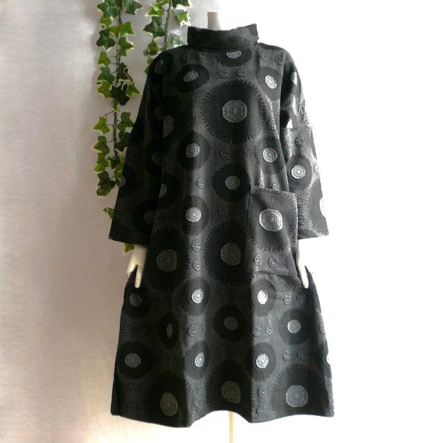 新品 a021 ML ジャガード ワンピース 立体花模様 黒系 秋 冬 レディース オフタートル コクーン モード 上品 < 女性ファッション 新品 a021 ML ジャガード ワンピース 立体花模様 黒系 秋 冬 レディース オフタートル コクーン モード 上品 < 女性ファッションの