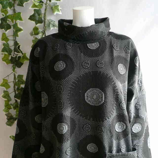 新品 a021 ML ジャガード ワンピース 立体花模様 黒系 秋 冬 レディース オフタートル コクーン モード 上品 < 女性ファッション 新品 a021 ML ジャガード ワンピース 立体花模様 黒系 秋 冬 レディース オフタートル コクーン モード 上品 < 女性ファッションの