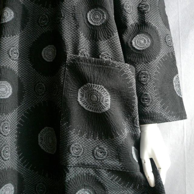 新品 a021 ML ジャガード ワンピース 立体花模様 黒系 秋 冬 レディース オフタートル コクーン モード 上品 < 女性ファッション 新品 a021 ML ジャガード ワンピース 立体花模様 黒系 秋 冬 レディース オフタートル コクーン モード 上品 < 女性ファッションの