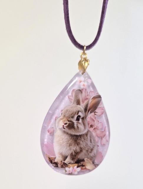 うさぎレジンネックレス☆大きいネックレス ハンドメイドネックレス うさぎ ウサギ うさぎペンダント キーホルダー < 女性ファッション うさぎレジンネックレス☆大きいネックレス ハンドメイドネックレス うさぎ ウサギ うさぎペンダント キーホルダー < 女性ファッションの