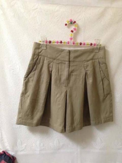 LUCA ルカ◆リヨセル60% ベージュ キュロット ショートパンツ < ブランド  LUCA ルカ◆リヨセル60% ベージュ キュロット ショートパンツ  < ブランドの