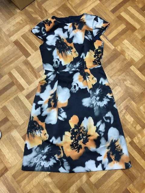 新品タグ付き アナイ ぼかしフラワー プリントワンピース38 < ブランド  新品タグ付き アナイ ぼかしフラワー プリントワンピース38 < ブランドの