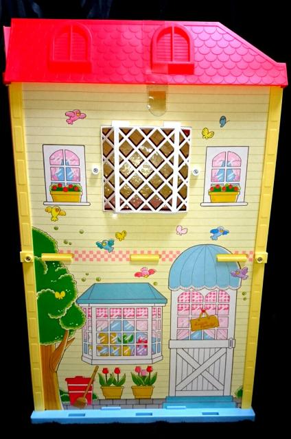 新品 1989年 リカちゃんファミリーハウス 家族だんらん 当時物 < おもちゃ  新品 1989年 リカちゃんファミリーハウス 家族だんらん 当時物 < おもちゃの