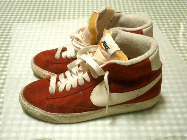 ◆NIKE 23.5cm ナイキ 中古品 ハイカットスニーカー レディース < 女性ファッション  ◆NIKE 23.5cm ナイキ 中古品 ハイカットスニーカー レディース < 女性ファッションの