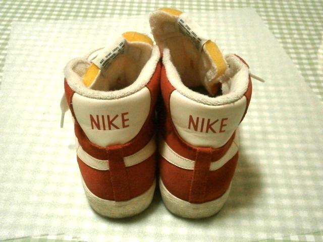 ◆NIKE 23.5cm ナイキ 中古品 ハイカットスニーカー レディース < 女性ファッション  ◆NIKE 23.5cm ナイキ 中古品 ハイカットスニーカー レディース < 女性ファッションの