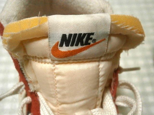 ◆NIKE 23.5cm ナイキ 中古品 ハイカットスニーカー レディース < 女性ファッション  ◆NIKE 23.5cm ナイキ 中古品 ハイカットスニーカー レディース < 女性ファッションの