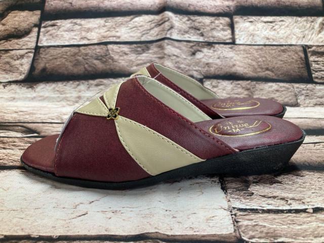 送料無料!安心安全、滑り止めつきソール&ゴム底スパイク付き!活性炭合皮 前開きヘップサンダルB(画像から)1足 < 女性ファッション  送料無料!安心安全、滑り止めつきソール&ゴム底スパイク付き!活性炭合皮 前開きヘップサンダルB(画像から)1足 < 女性ファッションの