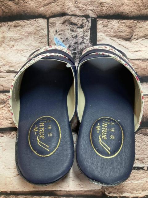 送料無料!安心安全、滑り止めつきソール&ゴム底スパイク付き!活性炭合皮 前開きヘップサンダルB(画像から)1足 < 女性ファッション  送料無料!安心安全、滑り止めつきソール&ゴム底スパイク付き!活性炭合皮 前開きヘップサンダルB(画像から)1足 < 女性ファッションの