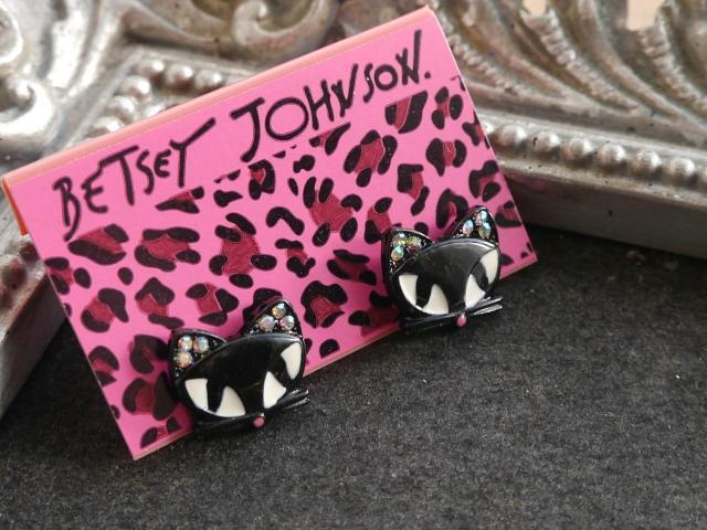新品 ゴスロリ姫系アンティーク調 黒猫 ネコねこちゃん ピアス BETSEY JOHNSON < 女性アクセサリー/時計 新品 ゴスロリ姫系アンティーク調 黒猫 ネコねこちゃん ピアス BETSEY JOHNSON < 女性アクセサリー/時計の