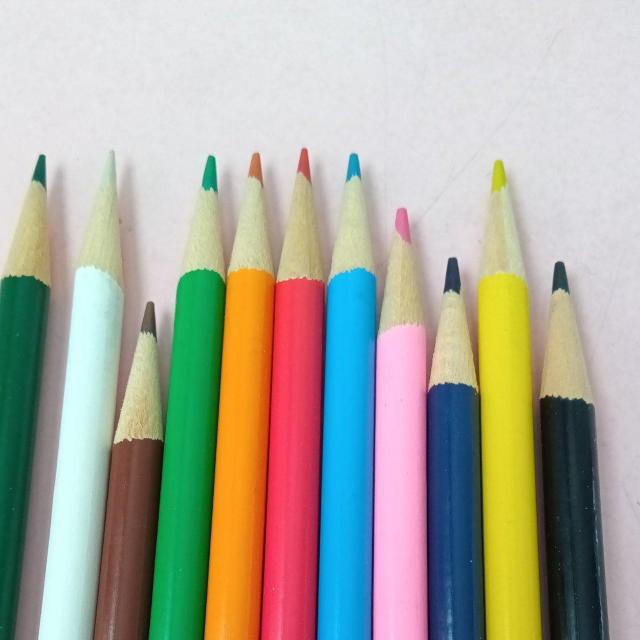 色鉛筆 11本 < インテリア/ライフ  色鉛筆 11本 < インテリア/ライフの