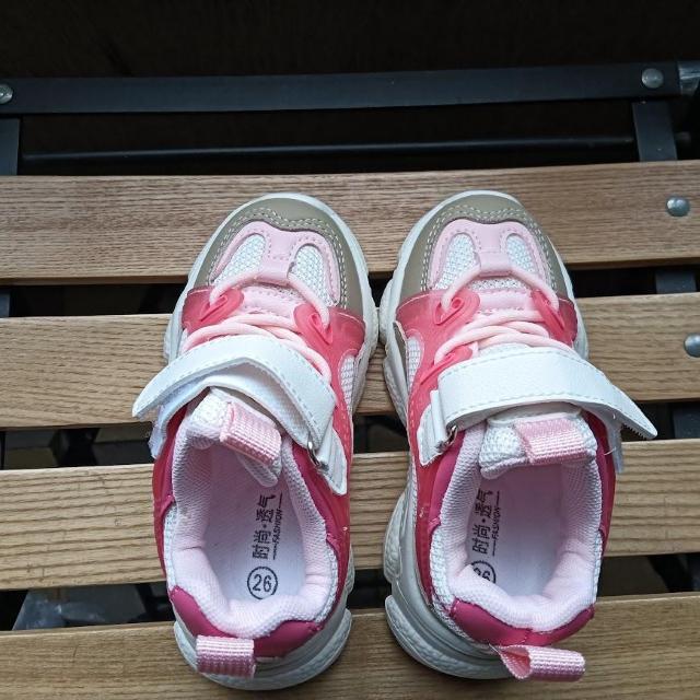 キッズ スニーカー 16cm ホワイト 子供靴 女の子 シューズ 26 靴 < キッズ/ベビー  キッズ スニーカー 16cm ホワイト 子供靴 女の子 シューズ 26 靴 < キッズ/ベビーの