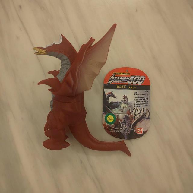 ウルトラ怪獣500 メルバ ライブサイン付 < ホビー  ウルトラ怪獣500 メルバ ライブサイン付 < ホビーの