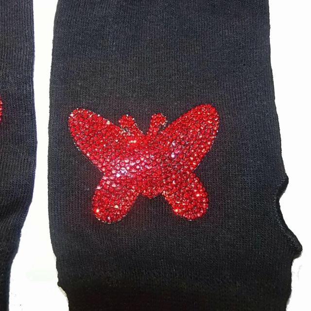 赤色 ラインストーン 蝶々 ワッペン グローブ 指なし 指ナシ 手袋 < 女性ファッション 赤色 ラインストーン 蝶々 ワッペン グローブ 指なし 指ナシ 手袋 < 女性ファッションの