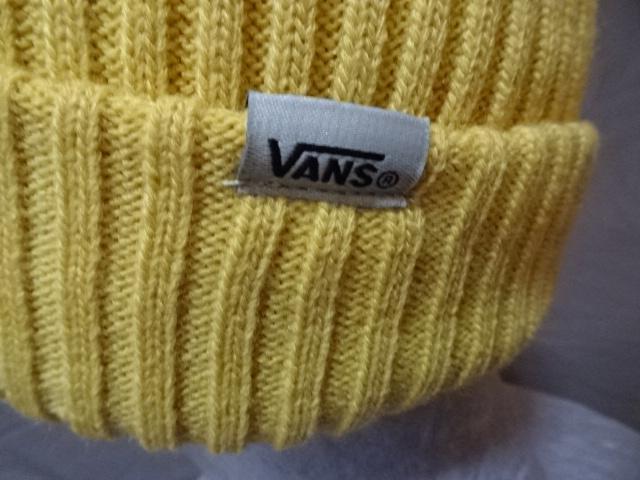USA購入 バンズ【VANS】シンプルなデザインロゴマーク付 ニットキャップ < 男性ファッション  USA購入 バンズ【VANS】シンプルなデザインロゴマーク付 ニットキャップ < 男性ファッションの