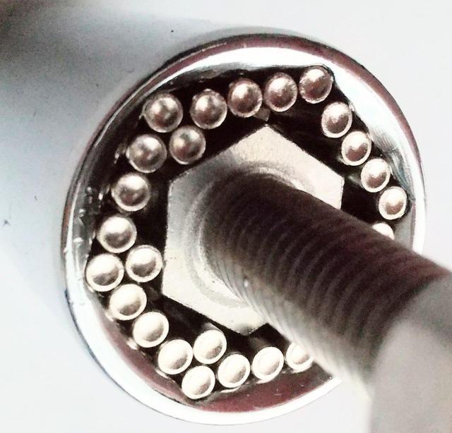 フリーソケット 自在ソケット 7ミリー19ミリ ソケット アダプターのみ (ラチェットレンチ用) 9.5(3/8)差し込み < 自動車/バイク フリーソケット 自在ソケット 7ミリー19ミリ ソケット アダプターのみ (ラチェットレンチ用) 9.5(3/8)差し込み < 自動車/バイク