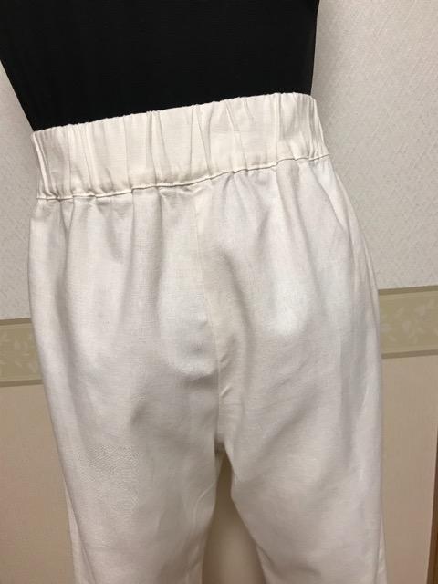 アンビデックス May フロント 重ね 変形パンツ 白 < 女性ファッション  アンビデックス May フロント 重ね 変形パンツ 白 < 女性ファッションの