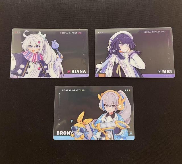 崩壊3rd 特典品 銀冬雪趣シリーズ カードセット キアナ 芽衣 ブローニャ < ホビー 崩壊3rd 特典品 銀冬雪趣シリーズ カードセット キアナ 芽衣 ブローニャ < ホビーの