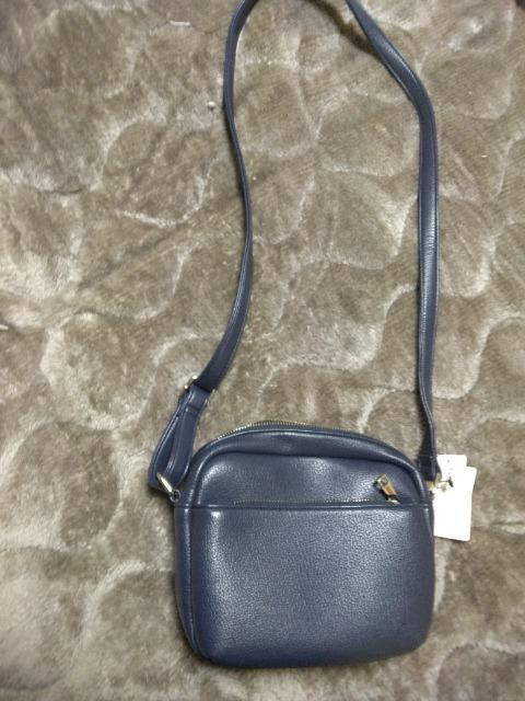 新品ワールド ショルダーバック13200円ネイビー素敵 < 女性ファッション 新品ワールド ショルダーバック13200円ネイビー素敵 < 女性ファッションの