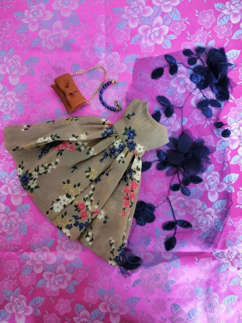 ジェニー、バービーsizeのアウトフィットセット < おもちゃ ジェニー、バービーsizeのアウトフィットセット < おもちゃの