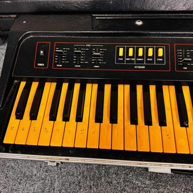 766790/PULSER ERECTRONIC PIANO M-56 �d�q�s�A�m 61���� ���Y���}�V������ �n�[�h�P�[�X�t �� �z�r�[�� 