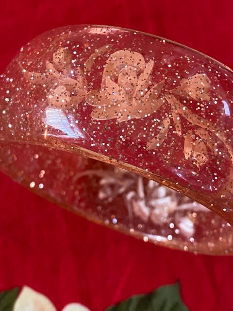 新品未使用品☆キラキラクリアピンクバングル☆バラ < 女性アクセサリー/時計  新品未使用品☆キラキラクリアピンクバングル☆バラ < 女性アクセサリー/時計の