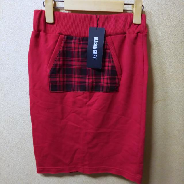 MAISON GILFYViJK[|Pbgt~jXJ   uh 