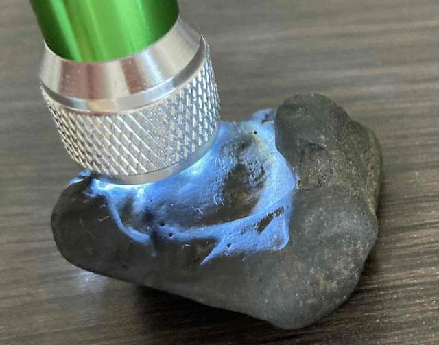 2,000円スタート!「ワイヤー作家」や「ジュエリー作家」の素材に阿波隕石(メテオライト)原石 < 女性ファッション  2,000円スタート!「ワイヤー作家」や「ジュエリー作家」の素材に阿波隕石(メテオライト)原石 < 女性ファッションの