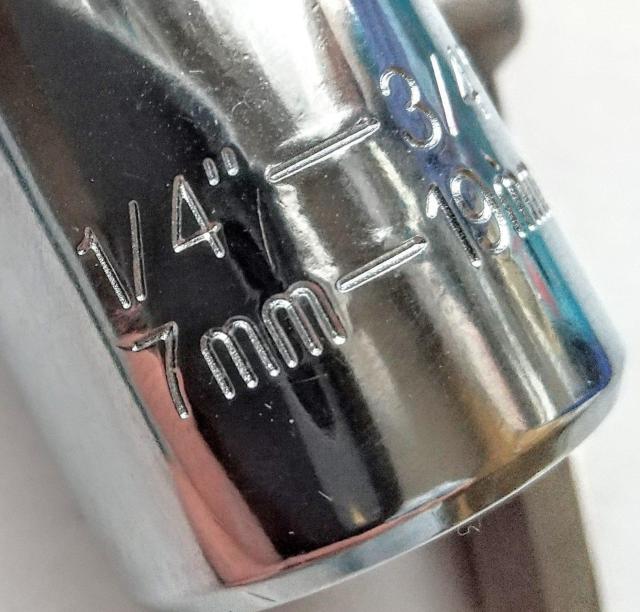 `Fbg`p V~[PX~@݃\Pbg@t[\Pbg@ʐ^P̃\Pbg A_v^[݂̂ł@9.5  3/8  /oCN