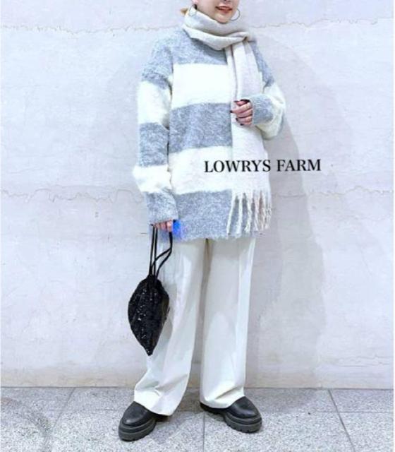 新品 LOWRYS FARM  シャギーロングニット < 女性ファッション  新品 LOWRYS FARM  シャギーロングニット < 女性ファッションの