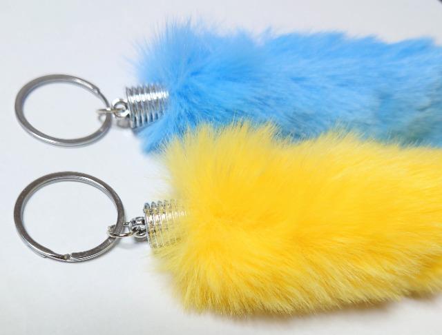カラフル フェイクファー キーホルダー★【2個SET】 < 女性ファッション カラフル フェイクファー キーホルダー★【2個SET】 < 女性ファッションの