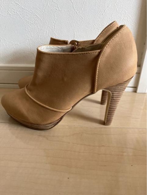 【OZOC 】ショートブーツ 23.5cm キャメル < 女性ファッション 【OZOC 】ショートブーツ 23.5cm キャメル < 女性ファッションの