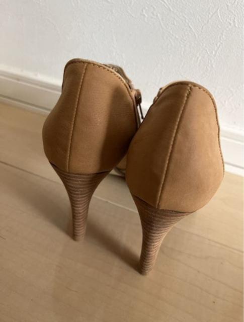 【OZOC 】ショートブーツ 23.5cm キャメル < 女性ファッション 【OZOC 】ショートブーツ 23.5cm キャメル < 女性ファッションの