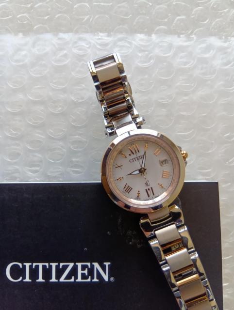 ☆ CITIZEN ☆ 電波腕時計 ☆ H240 ☆ レディース ☆ 電波受信不能(現状渡し) < ブランド ☆ CITIZEN ☆ 電波腕時計 ☆ H240 ☆ レディース ☆ 電波受信不能(現状渡し) < ブランドの