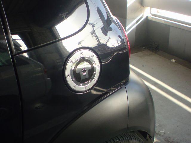 ウエイク 取付例あり フューエルリッドアルミステッカー丸型 < 自動車/バイク ウエイク 取付例あり フューエルリッドアルミステッカー丸型 < 自動車/バイク