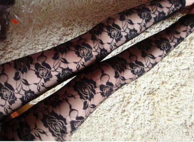 送料無料 レディース  花柄 レース レギンス 薔薇柄 伸縮ストレッチ素材  ブラック < 女性ファッション  送料無料 レディース  花柄 レース レギンス 薔薇柄 伸縮ストレッチ素材  ブラック  < 女性ファッションの