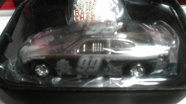 レーシングチャンピオンズ記念ミニカーバッチ付き 新品 < ホビー レーシングチャンピオンズ記念ミニカーバッチ付き 新品 < ホビーの