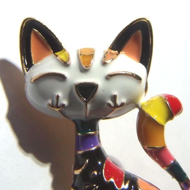 白猫 シロネコ 猫 ネコ ねこ ピンブローチ ブローチ ピンバッジ バッジ ラペルピン < 女性アクセサリー/時計  白猫 シロネコ 猫 ネコ ねこ ピンブローチ ブローチ ピンバッジ バッジ ラペルピン < 女性アクセサリー/時計の