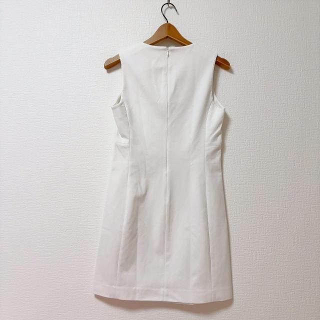 ◆UNIQLO/ユニクロ◆ポンチワンピース(ノースリーブ)★ホワイトM*定番アイテム♪ < ブランド  ◆UNIQLO/ユニクロ◆ポンチワンピース(ノースリーブ)★ホワイトM*定番アイテム♪ < ブランドの